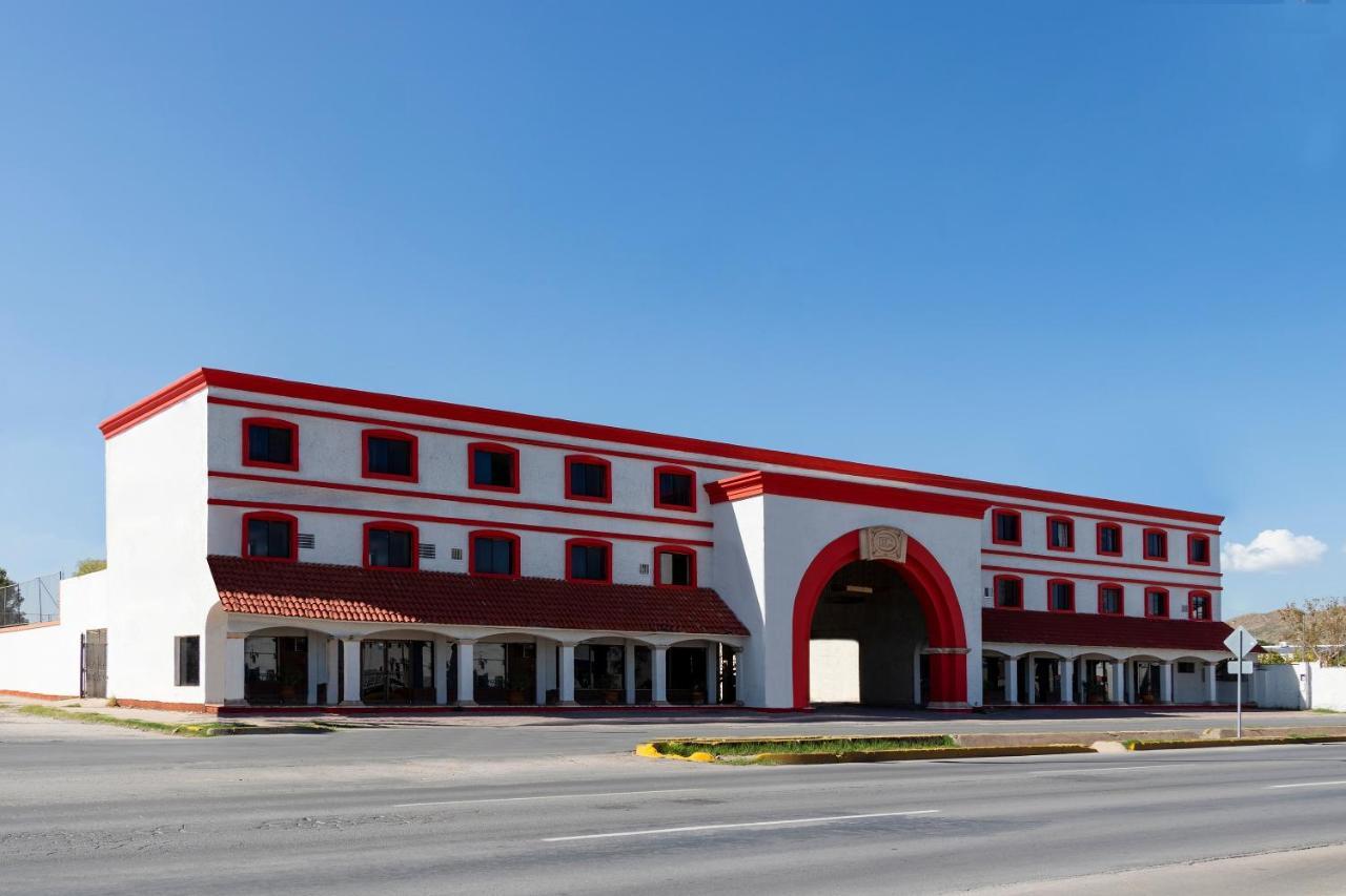 Oyo Hotel Real Del Sur, Estadio Chihuahua Exteriér fotografie
