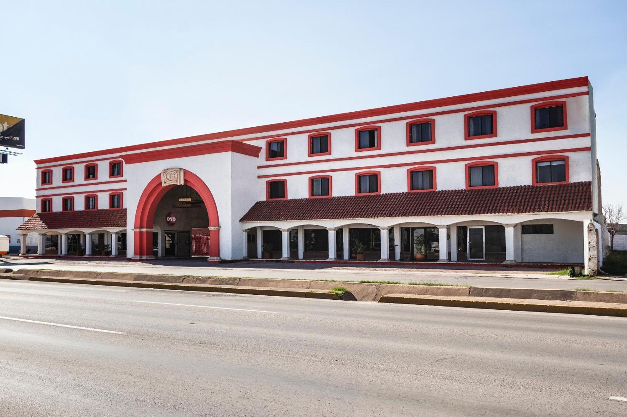 Oyo Hotel Real Del Sur, Estadio Chihuahua Exteriér fotografie