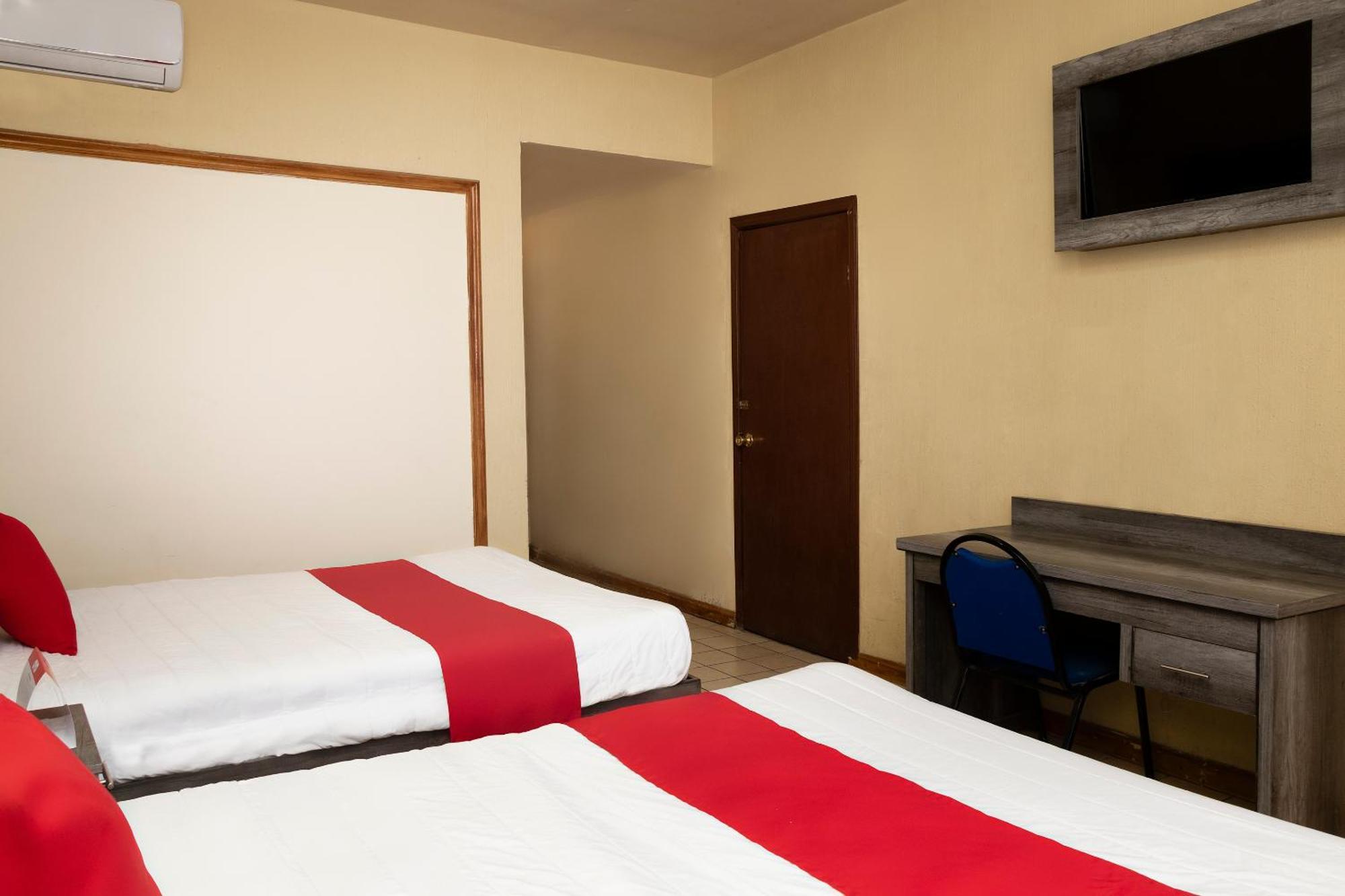 Oyo Hotel Real Del Sur, Estadio Chihuahua Exteriér fotografie